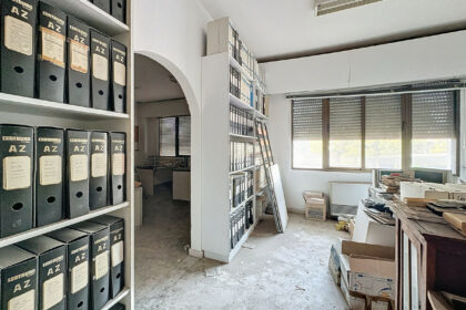 cae7cfe6394fc2ac5cda02979fac79a7 - 16