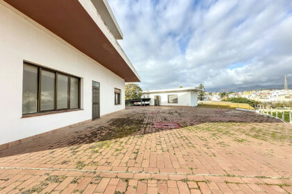 cae7cfe6394fc2ac5cda02979fac79a7 - 2