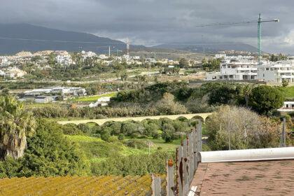 cae7cfe6394fc2ac5cda02979fac79a7 - 27