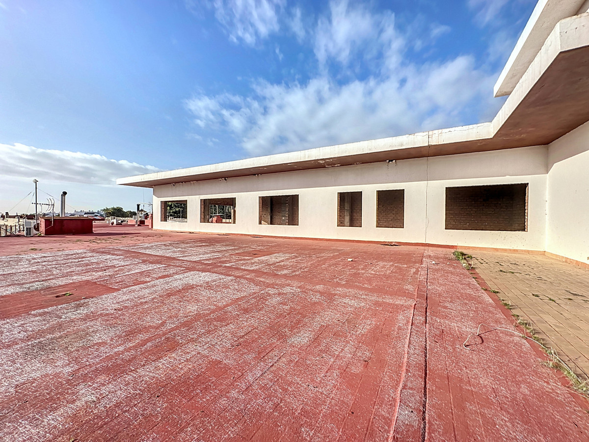 cae7cfe6394fc2ac5cda02979fac79a7 - 28