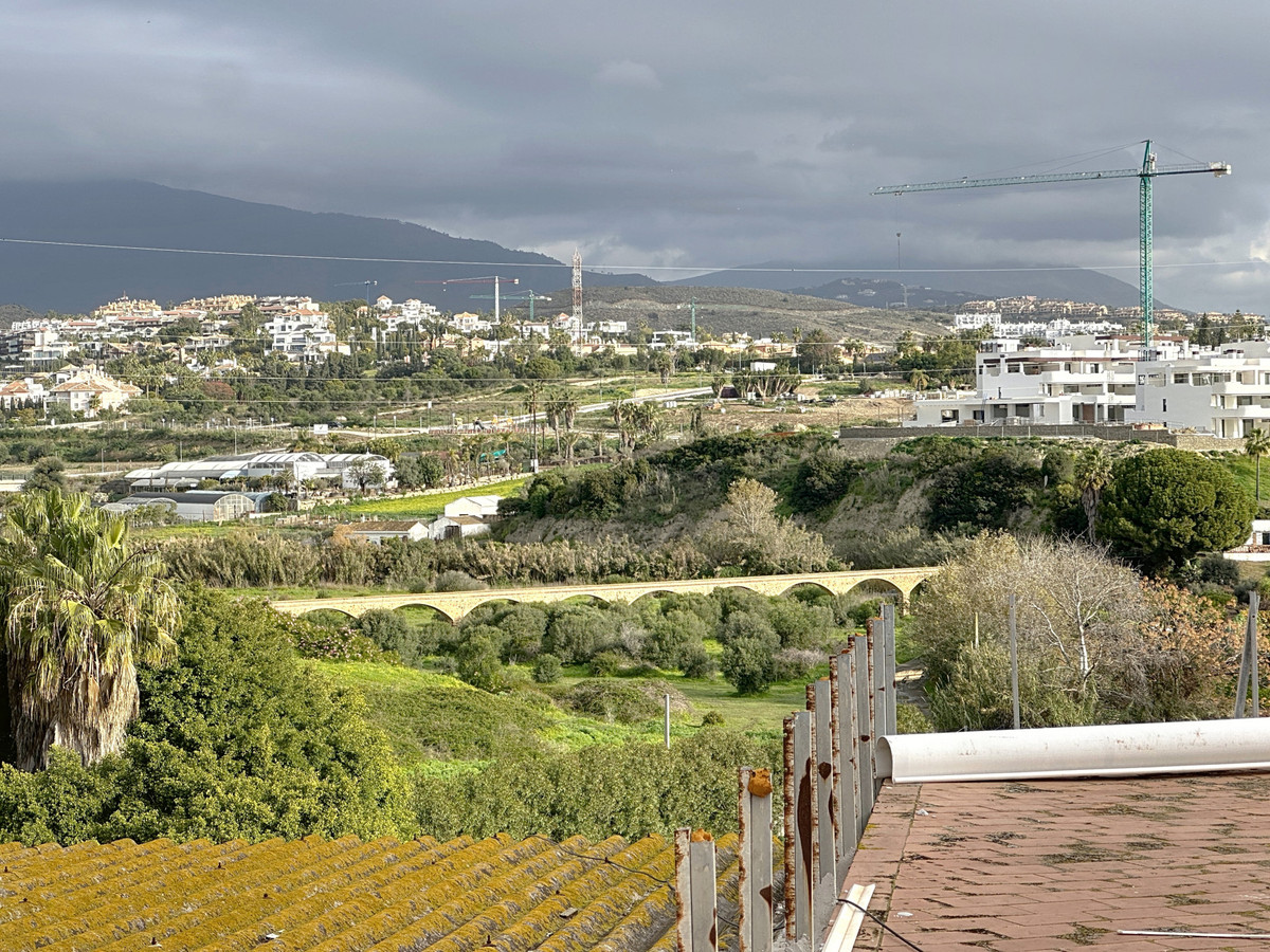 cae7cfe6394fc2ac5cda02979fac79a7 - 7