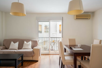 cc9d54f1560e597b42283b00e1404029 - 1