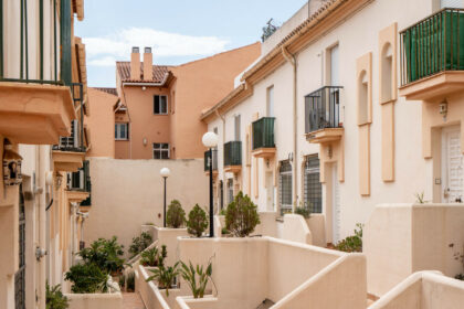 cc9d54f1560e597b42283b00e1404029 - 22