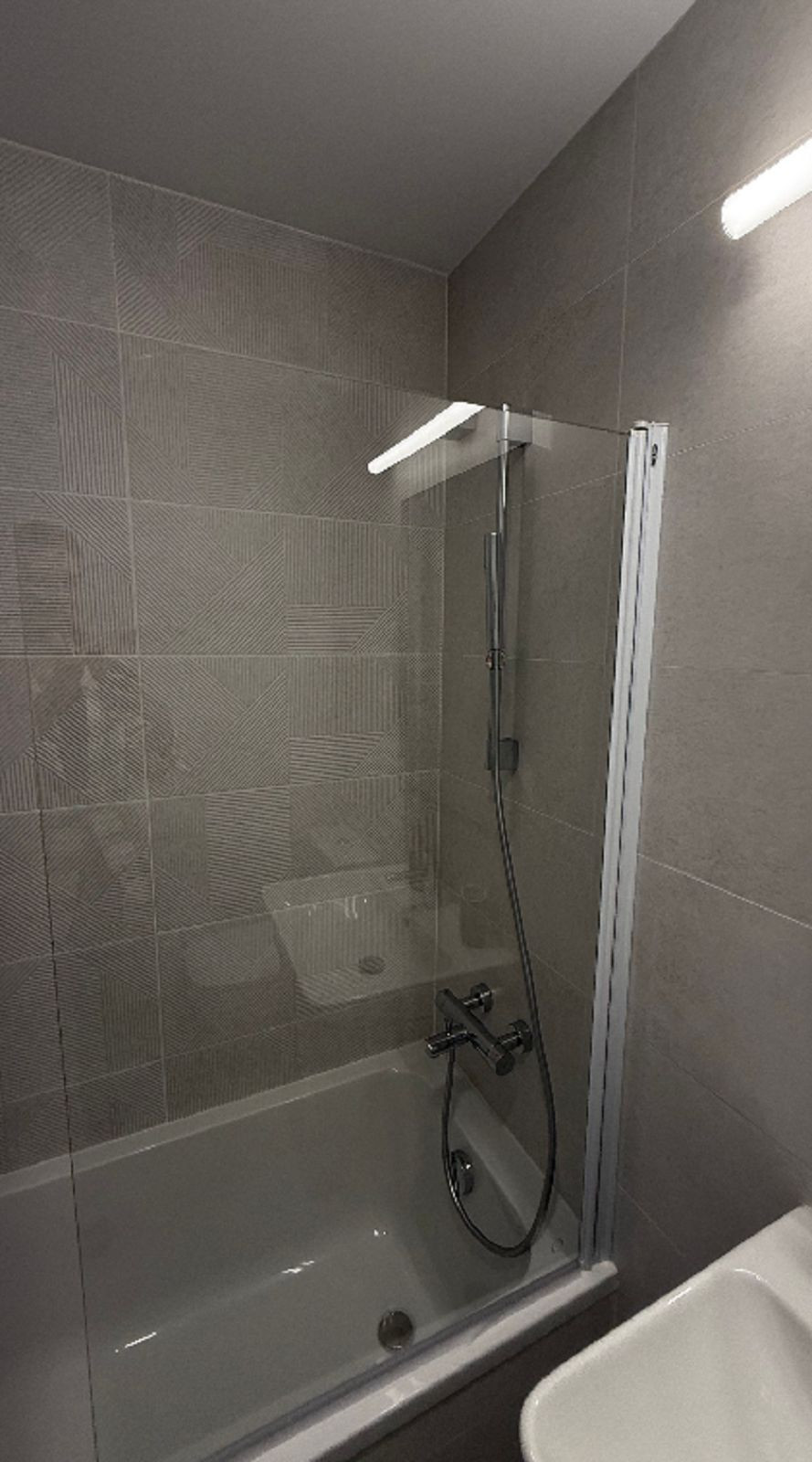 d0d28a59202badb8c7ce8e46486158a9 - 5