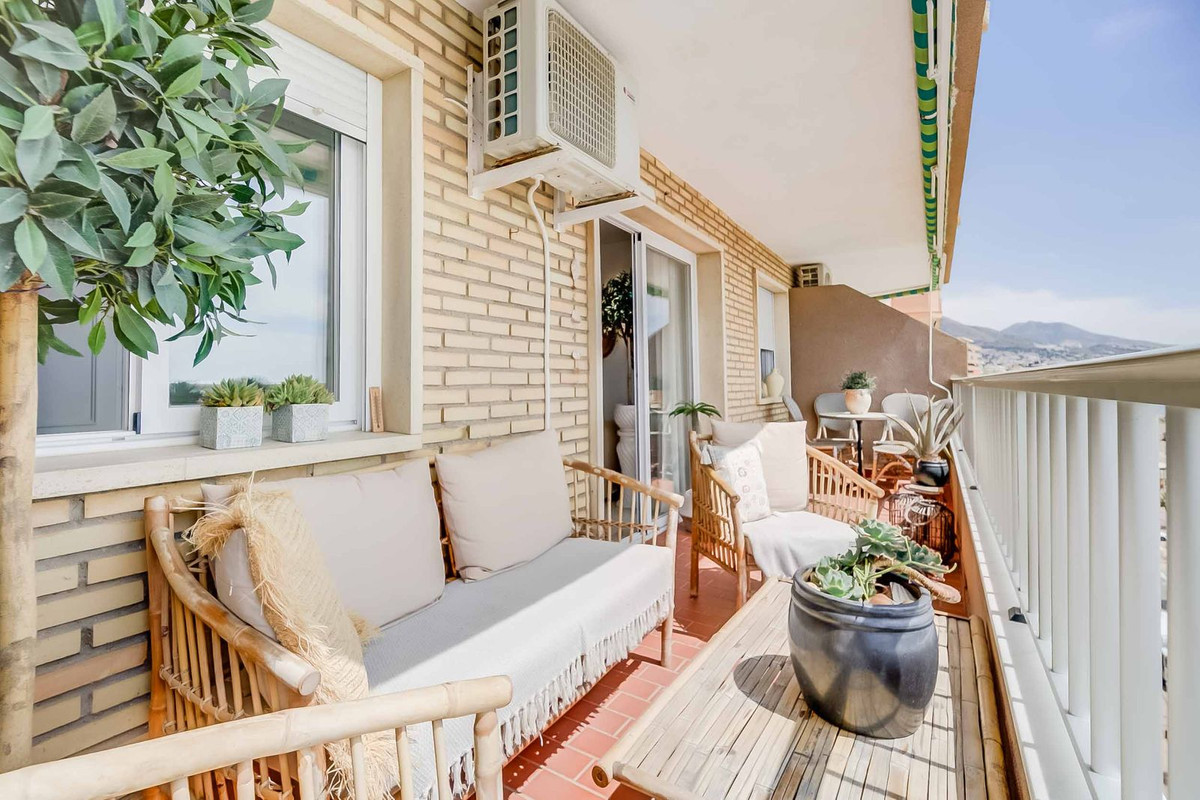 d2abe34c92cf0b94c308a817513a6e0b - 37