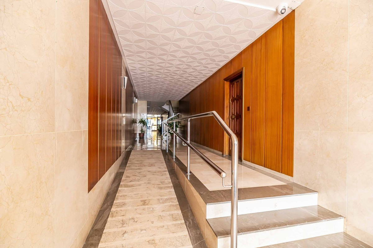 d2abe34c92cf0b94c308a817513a6e0b - 48