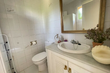 d2cbee31f981ff4113199acf73e89b62 - 11