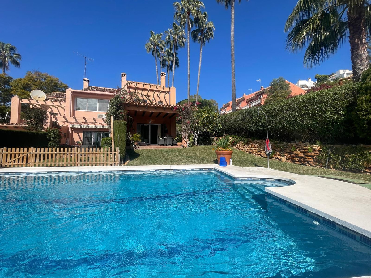 d2cbee31f981ff4113199acf73e89b62 - 26