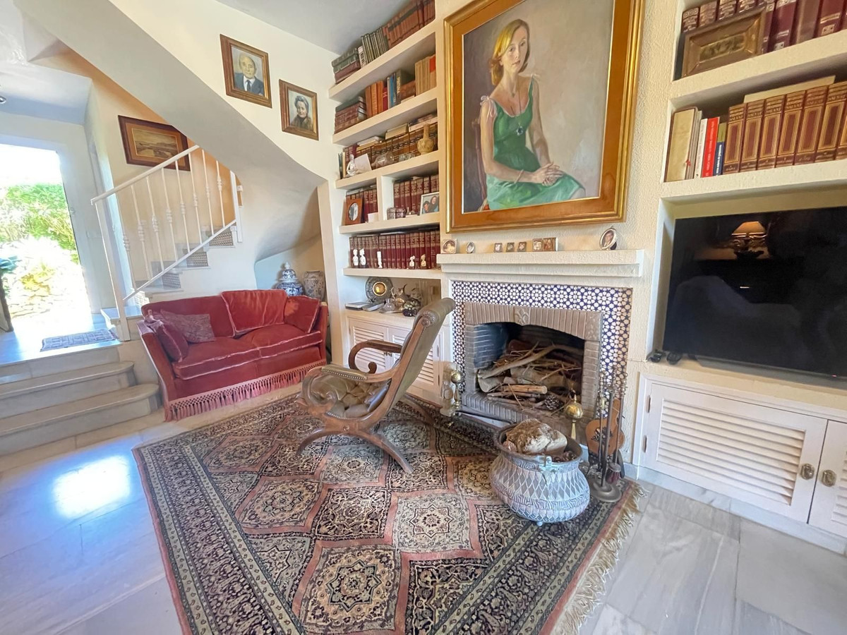 d2cbee31f981ff4113199acf73e89b62 - 28