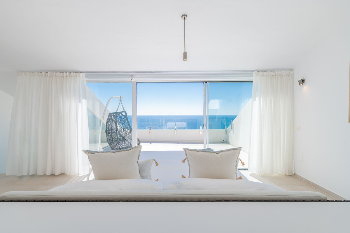 d544788c8689ccbe7bf8516e76eff485 - 11