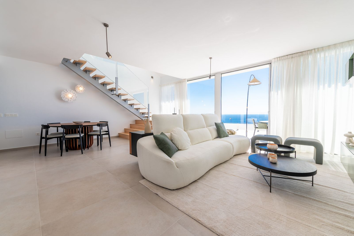 d544788c8689ccbe7bf8516e76eff485 - 2