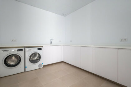 de296028b2299cfcea3e2caf746c24b0 - 24