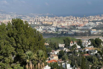 e6ff1548460ff26e77303637050b1d16 - 1