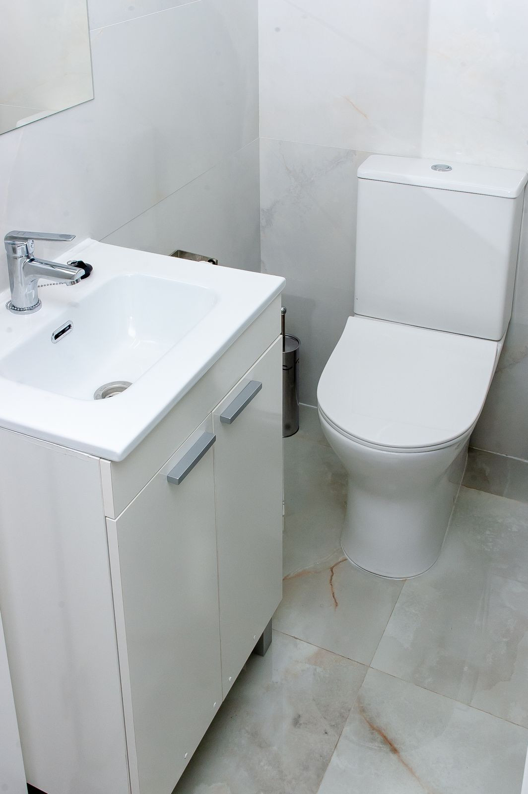 f77d9bc7157200e5975355fed1edd4e4 - 27