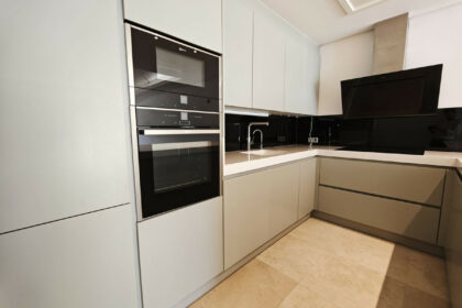 f7f22e0050ab21396efc59177cdbad25 - 11