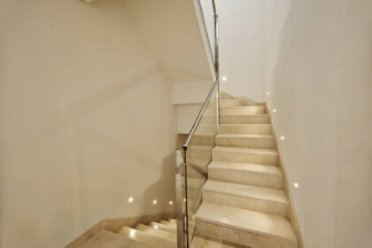 f7f22e0050ab21396efc59177cdbad25 - 17