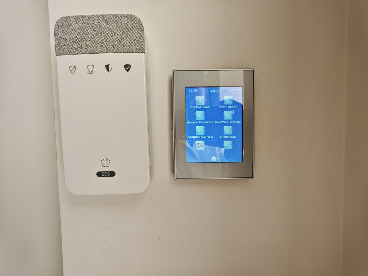 f7f22e0050ab21396efc59177cdbad25 - 18