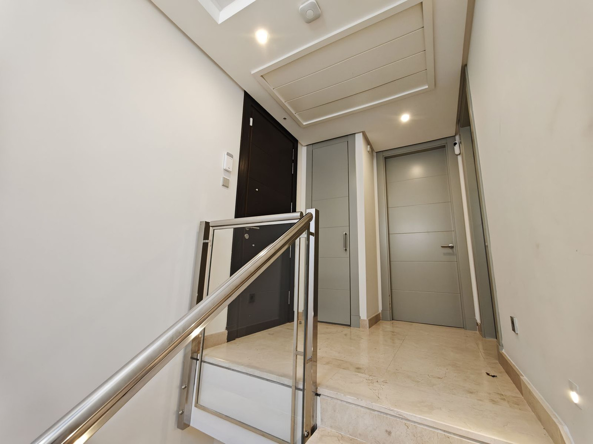 f7f22e0050ab21396efc59177cdbad25 - 22