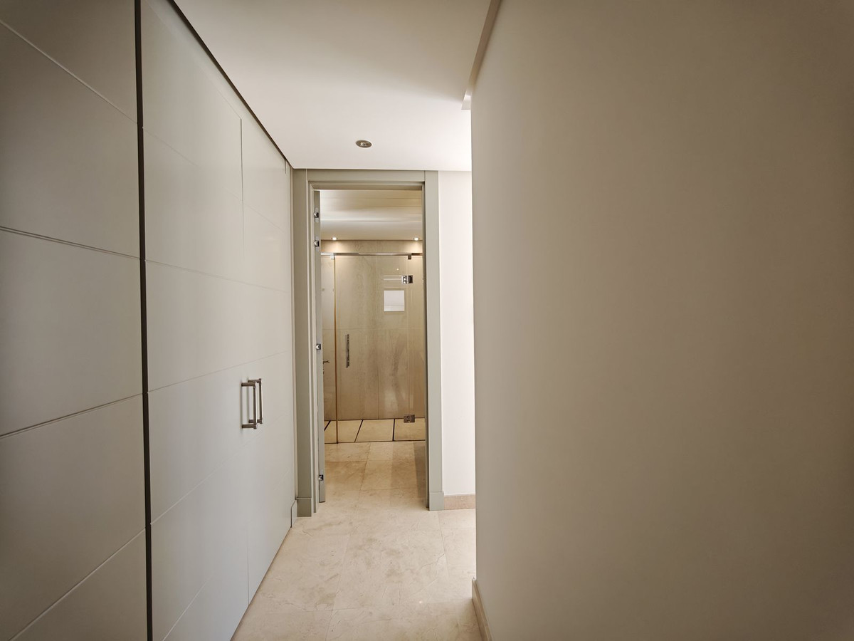 f7f22e0050ab21396efc59177cdbad25 - 25