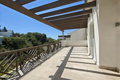 f7f22e0050ab21396efc59177cdbad25 - 28