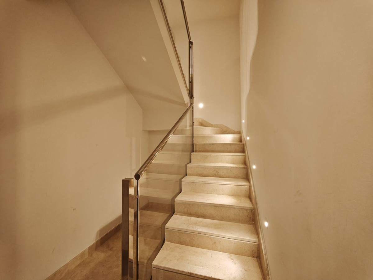 f7f22e0050ab21396efc59177cdbad25 - 45