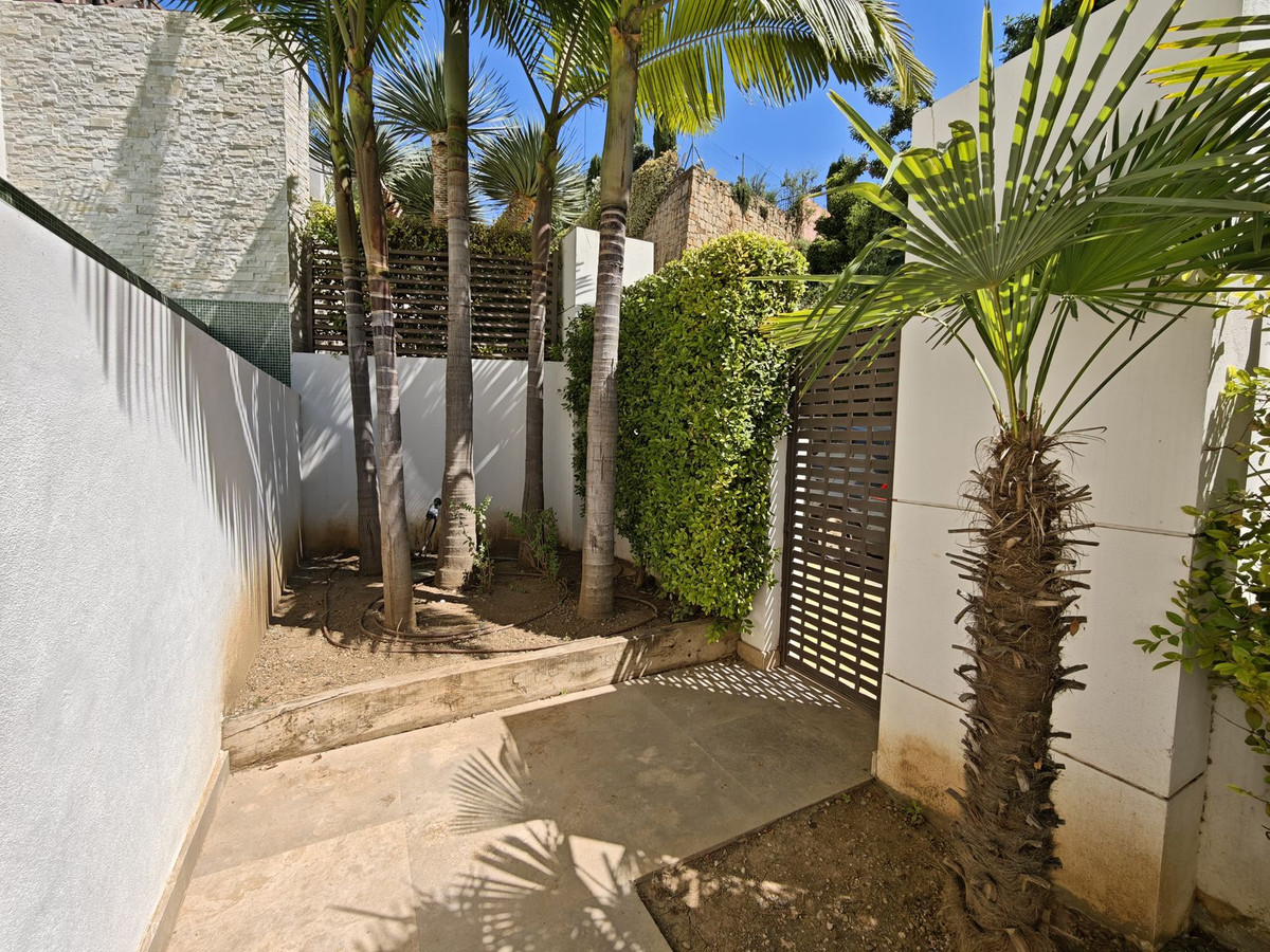 f7f22e0050ab21396efc59177cdbad25 - 5