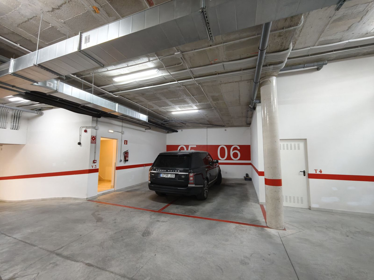 f7f22e0050ab21396efc59177cdbad25 - 50