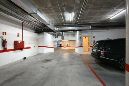 f7f22e0050ab21396efc59177cdbad25 - 51