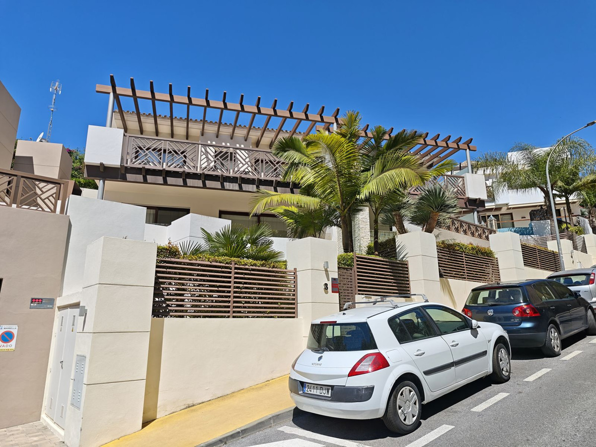 f7f22e0050ab21396efc59177cdbad25 - 54