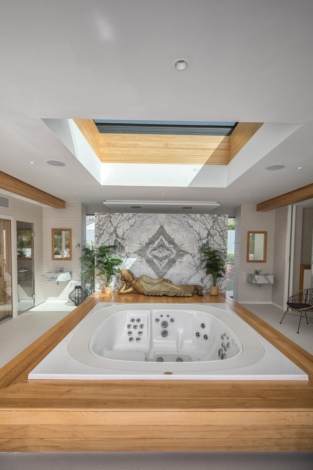 faca03f601d0a155a2b109df1db82592 - 12