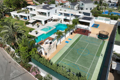 faca03f601d0a155a2b109df1db82592 - 22