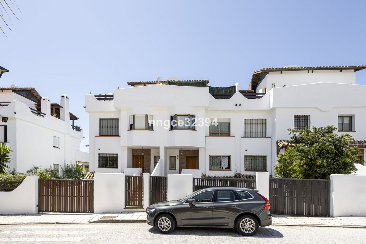 16a685289068635d4a4d9c935dea4e13 - 3