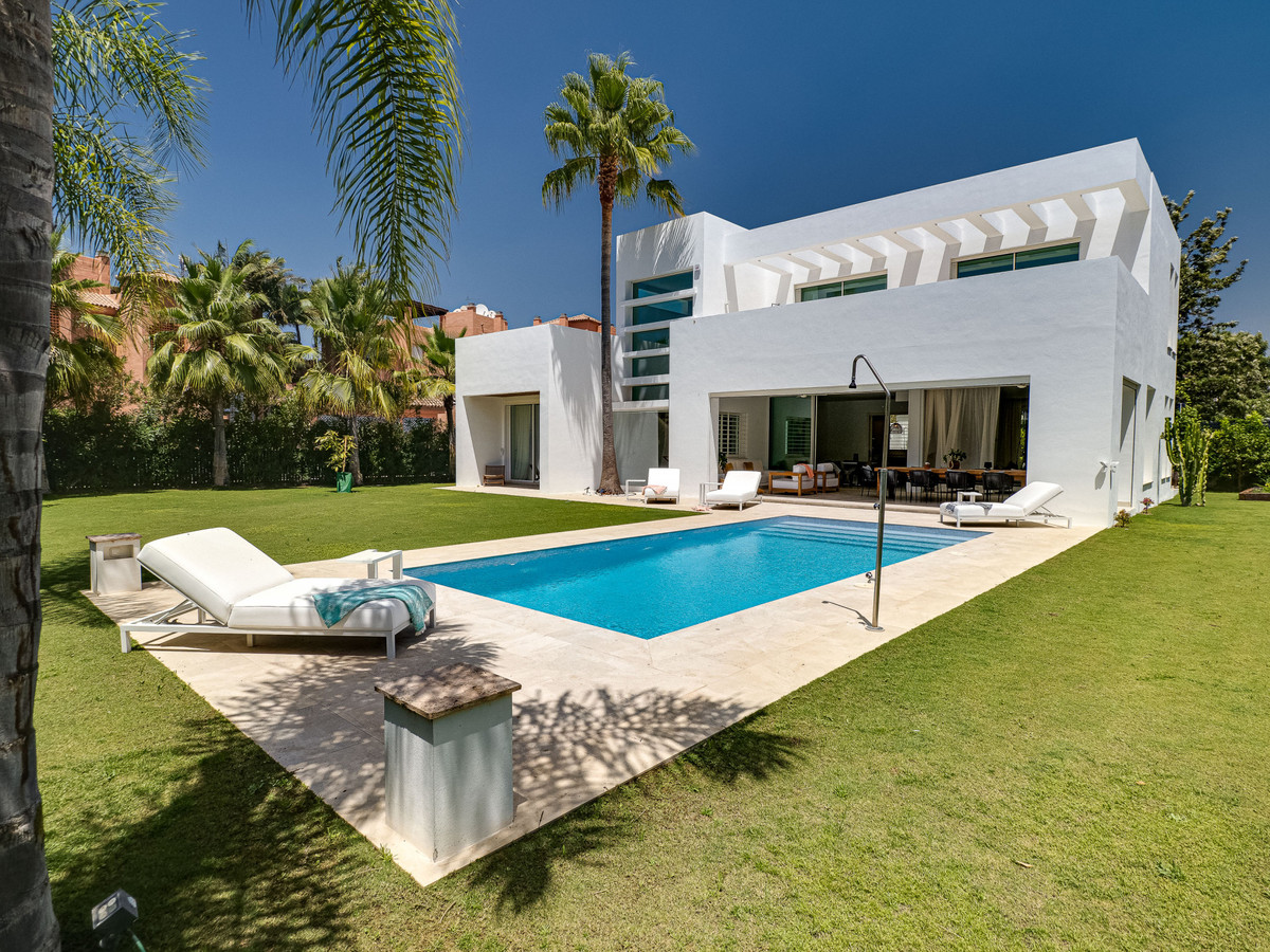 1947e143d1147318547833de0a4009d4 - 45