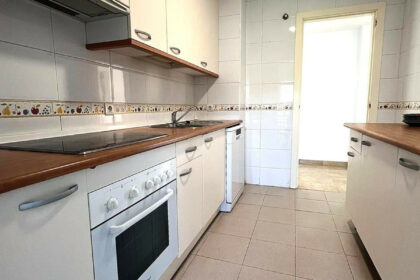 248e241c44c5eadc5bad14dbc5e5ff32 - 12