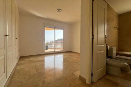 248e241c44c5eadc5bad14dbc5e5ff32 - 17