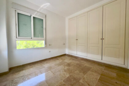 248e241c44c5eadc5bad14dbc5e5ff32 - 24