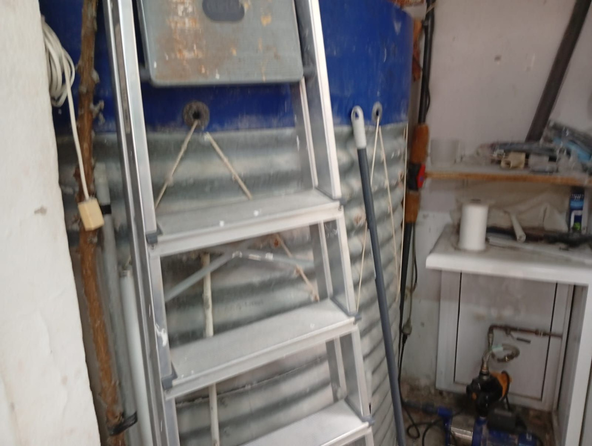 2ee8f0bbc44be1eac006e9d4b6f01cdb - 14