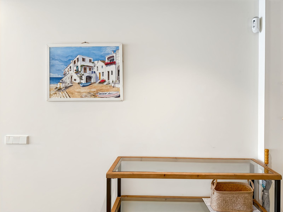 37b8a706f69845504ea222928a113613 - 32