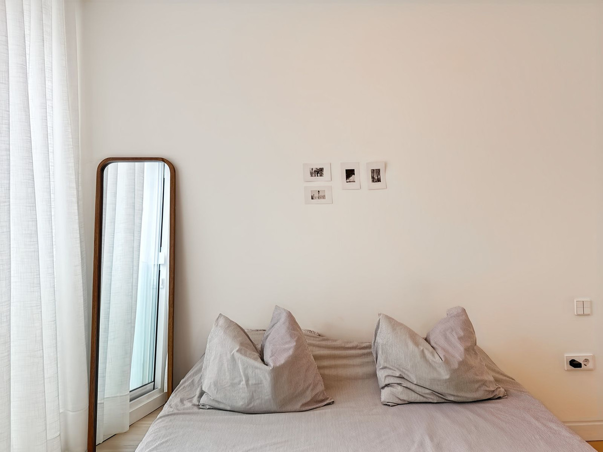 37b8a706f69845504ea222928a113613 - 39