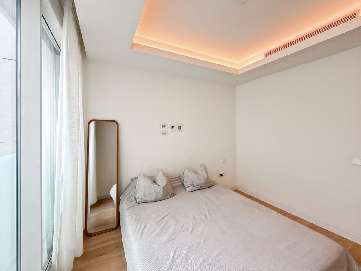 37b8a706f69845504ea222928a113613 - 40