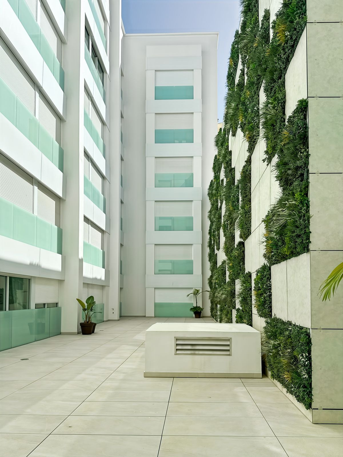 37b8a706f69845504ea222928a113613 - 41