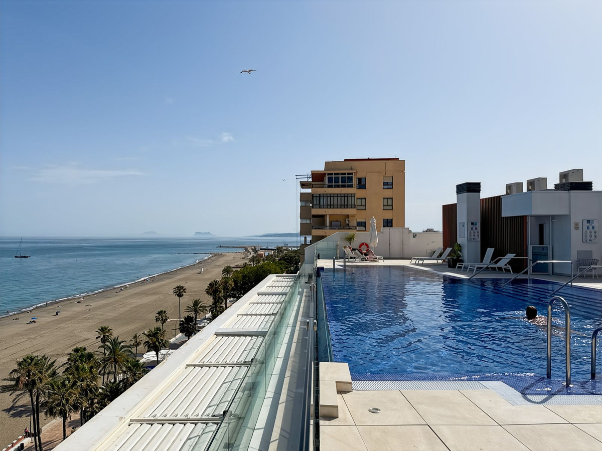 37b8a706f69845504ea222928a113613 - 53