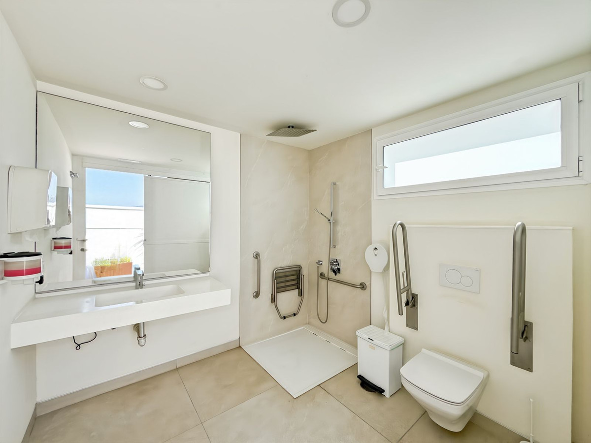 37b8a706f69845504ea222928a113613 - 59