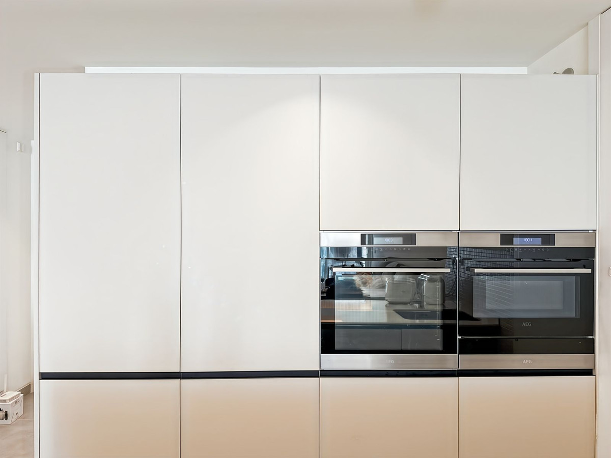 37b8a706f69845504ea222928a113613 - 9