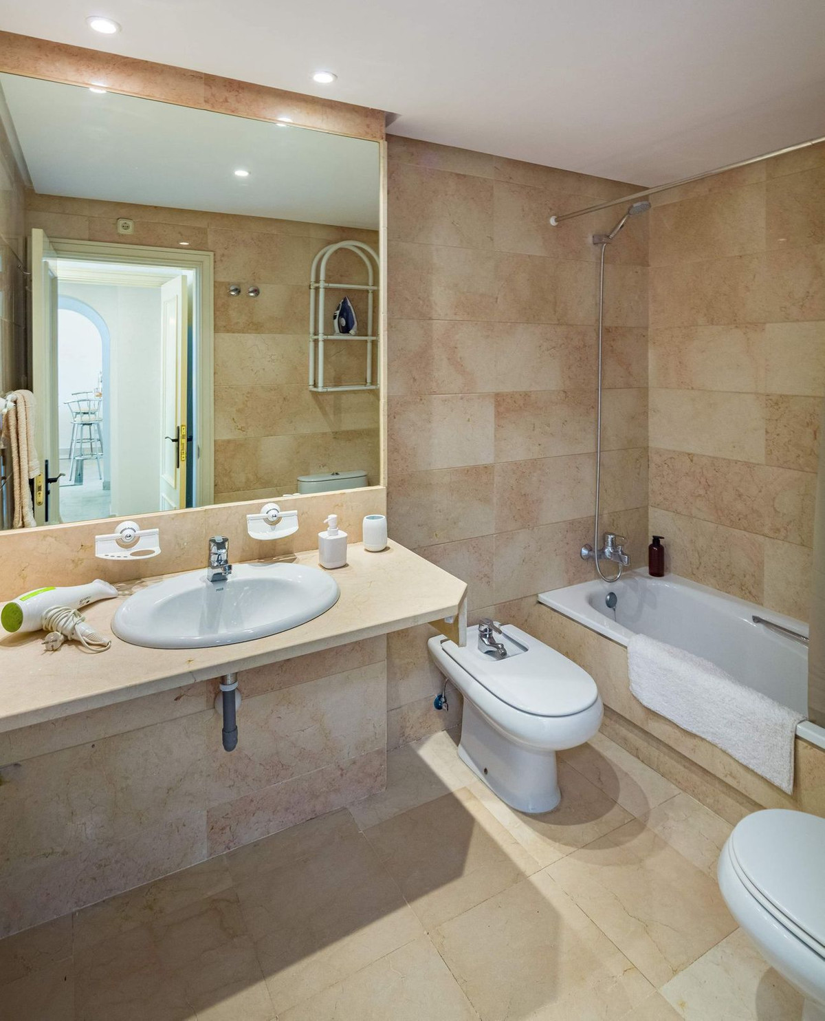 3e429e532924cf7c24a296bd52fbf76d - 15