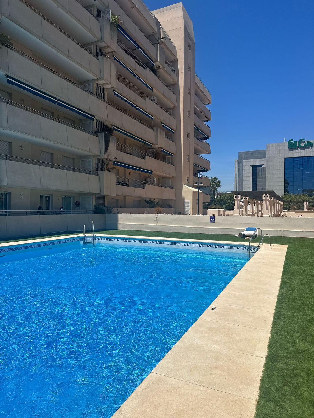 3e429e532924cf7c24a296bd52fbf76d - 23