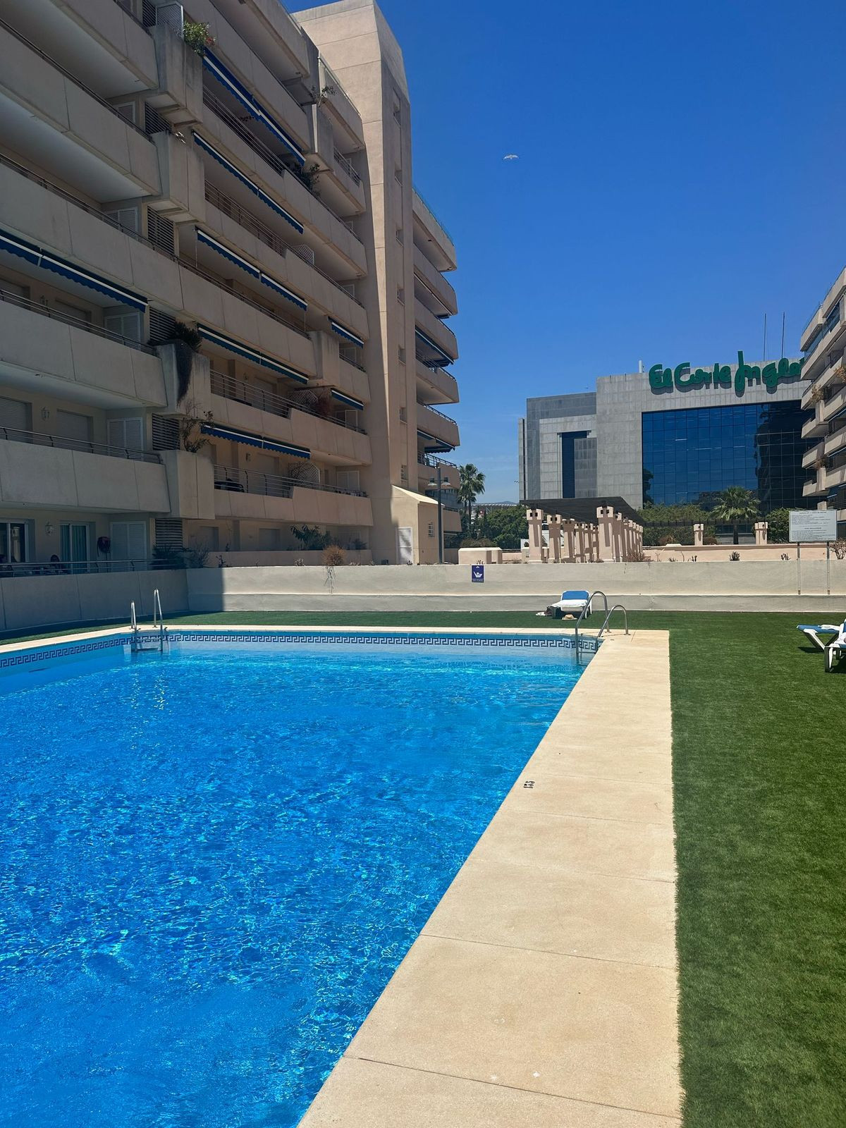 3e429e532924cf7c24a296bd52fbf76d - 25