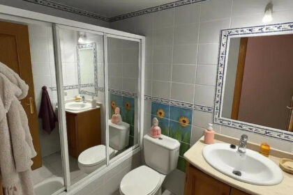 5a93b80db557004fe91ba529324a71b3 - 9