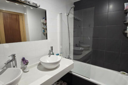 5af4a0b6194d6028c4d9174f7a117d0d - 36