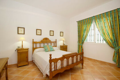 5b96e33a0fc2ba0195c089bfd56d9d08 - 18